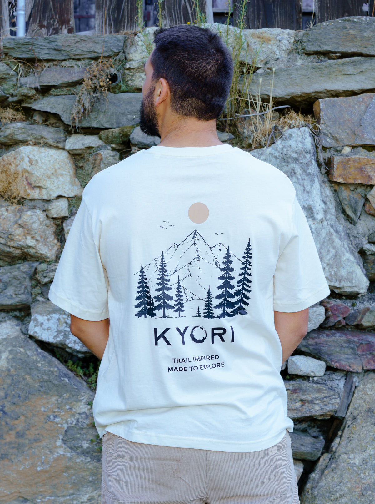 T-shirt en coton bio Made To Explore – Natural raw